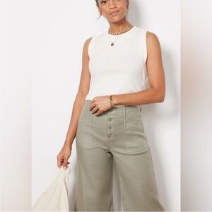 Evereve - Sarina Ivory Ribbed Crewneck Bra Friendly  Sleeveless Tank Size XL